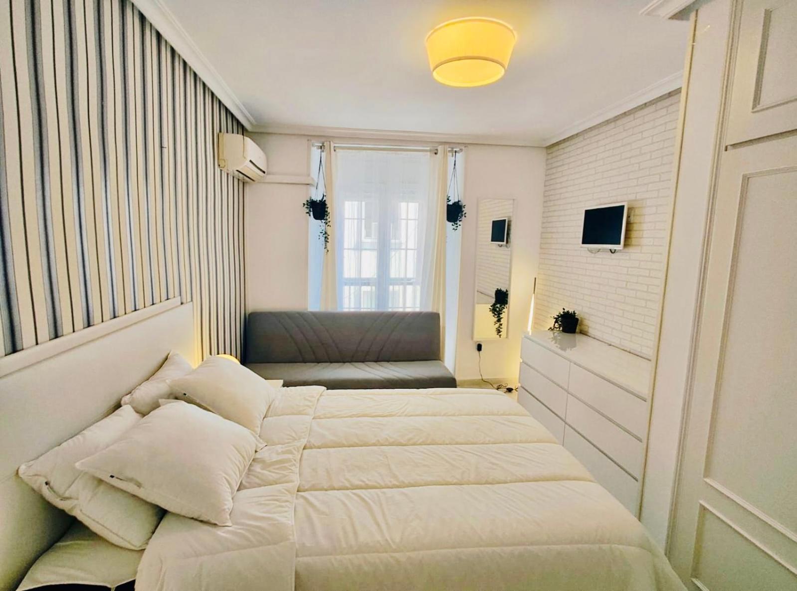 Apartamento Especial Grupos O Familias - Gran Via - Callao - Sol - Plaza Espana *