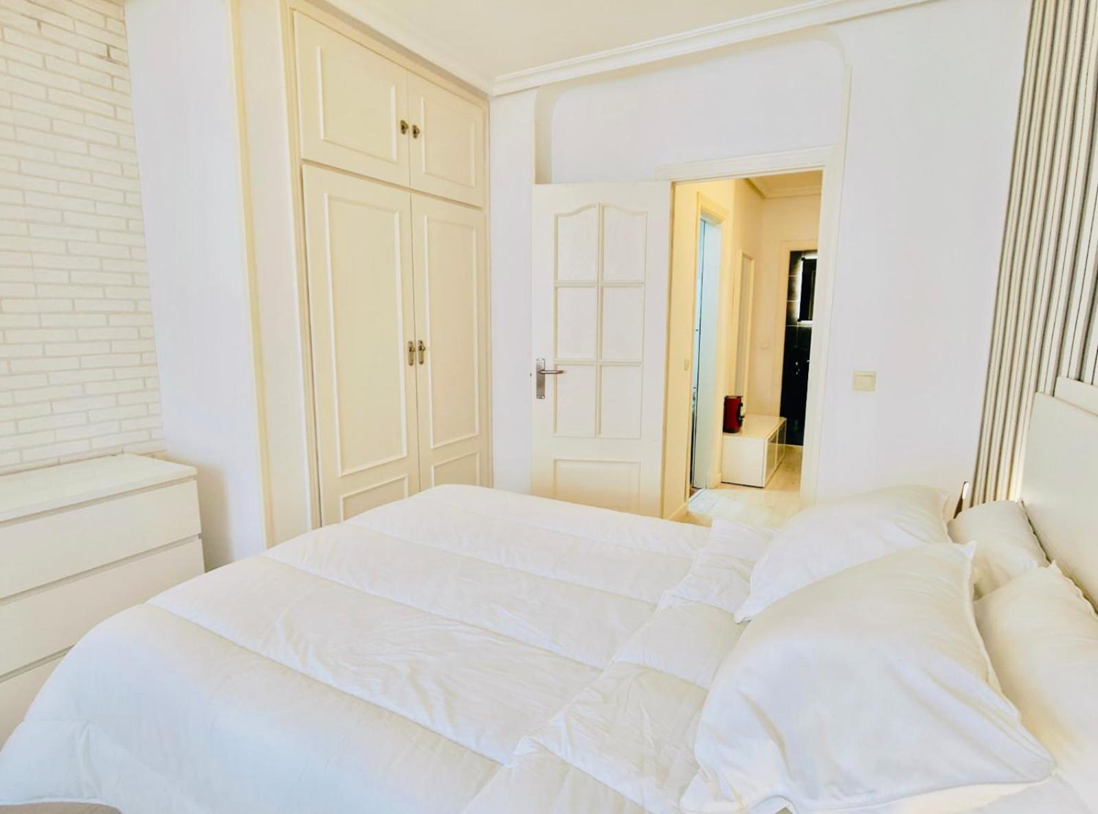 Apartamento Especial Grupos O Familias - Gran Via - Callao - Sol - Plaza Espana