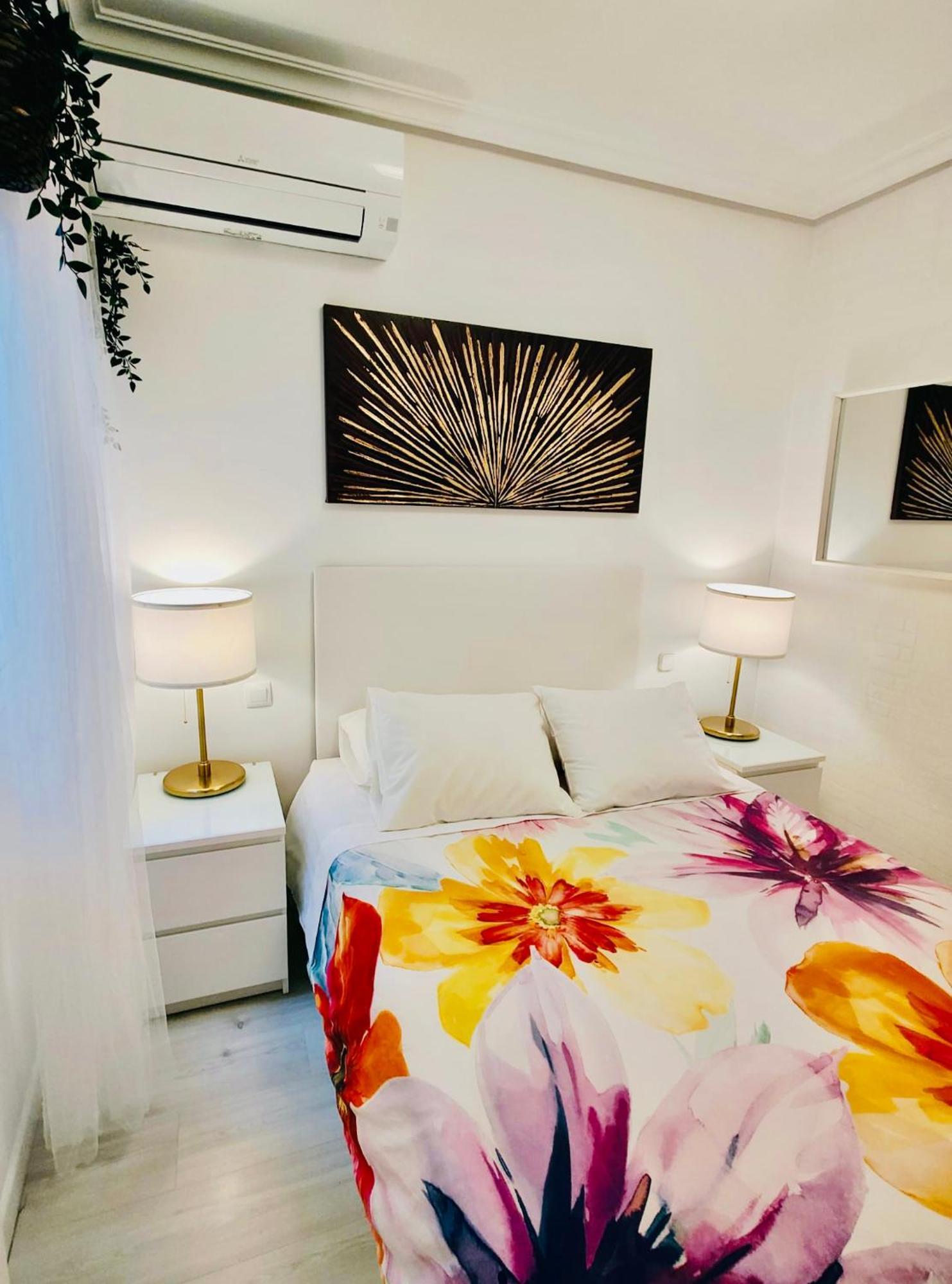 Apartamento Especial Grupos O Familias - Gran Via - Callao - Sol - Plaza Espana Madrid