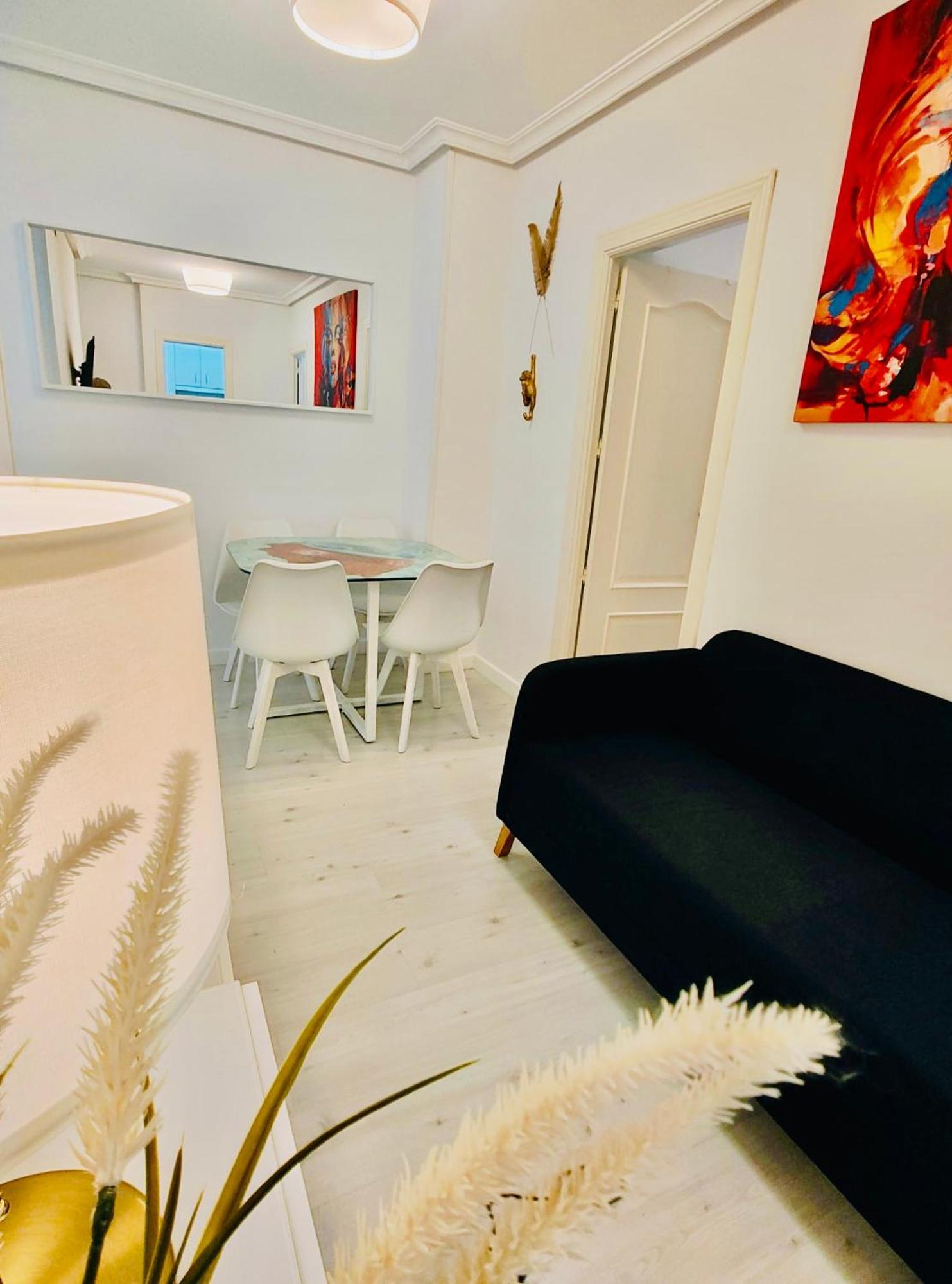 Especial Grupos O Familias - Gran Via - Callao - Sol - Plaza Espana Apartment