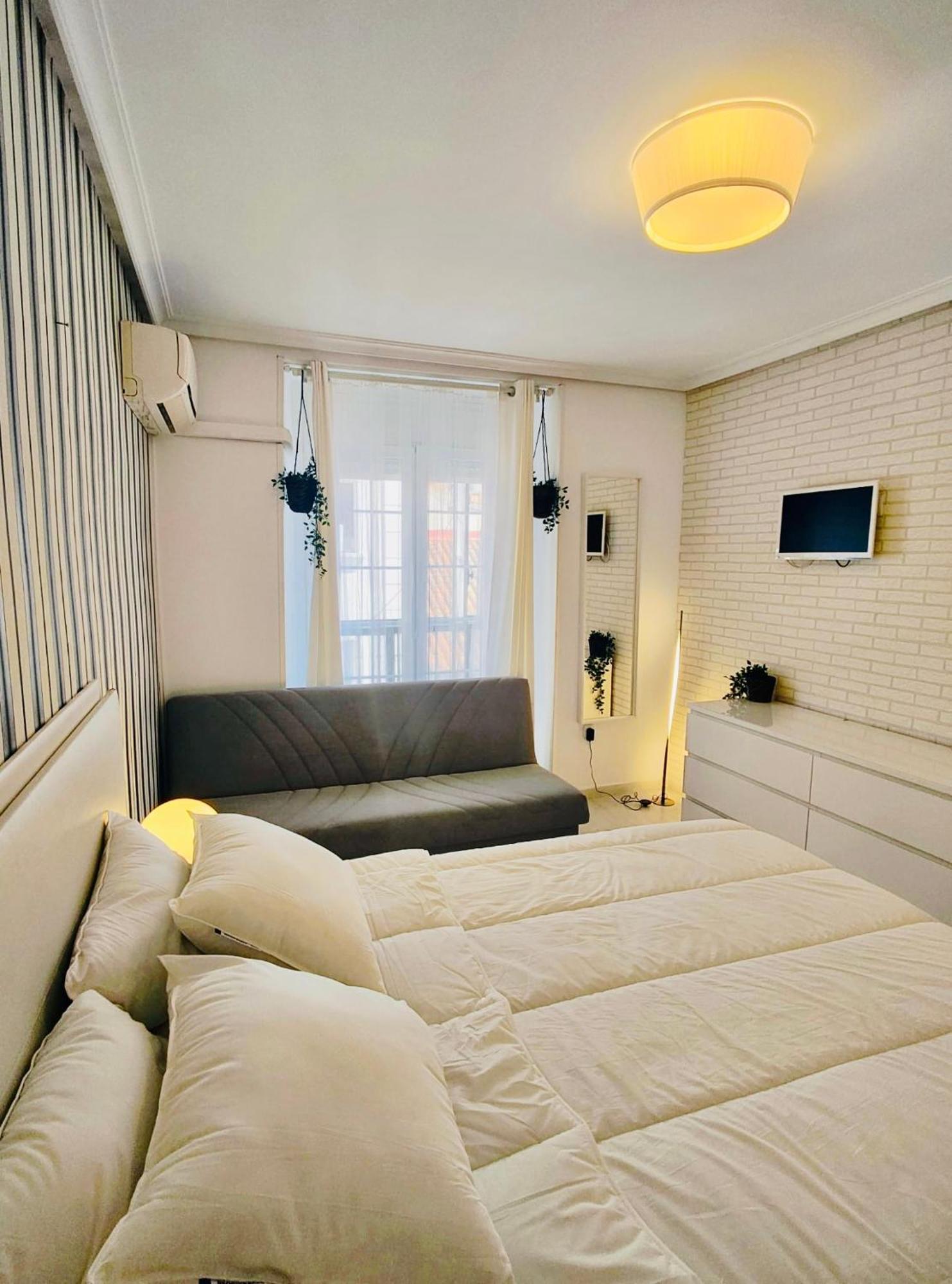 Especial Grupos O Familias - Gran Via - Callao - Sol - Plaza Espana Apartment
